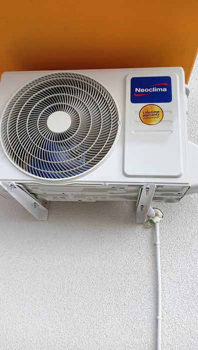 Монтаж та продаж кондиціонерів та теплових насосів.