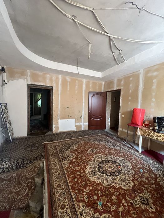 Продам будинок село Широке ( Інгулець). Є- відновлення .