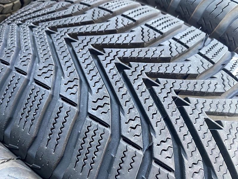 185/60r15 Vredestein SnowTrac 5_6,5mm_2szt_(269)