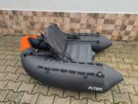 Pato pesca float tube