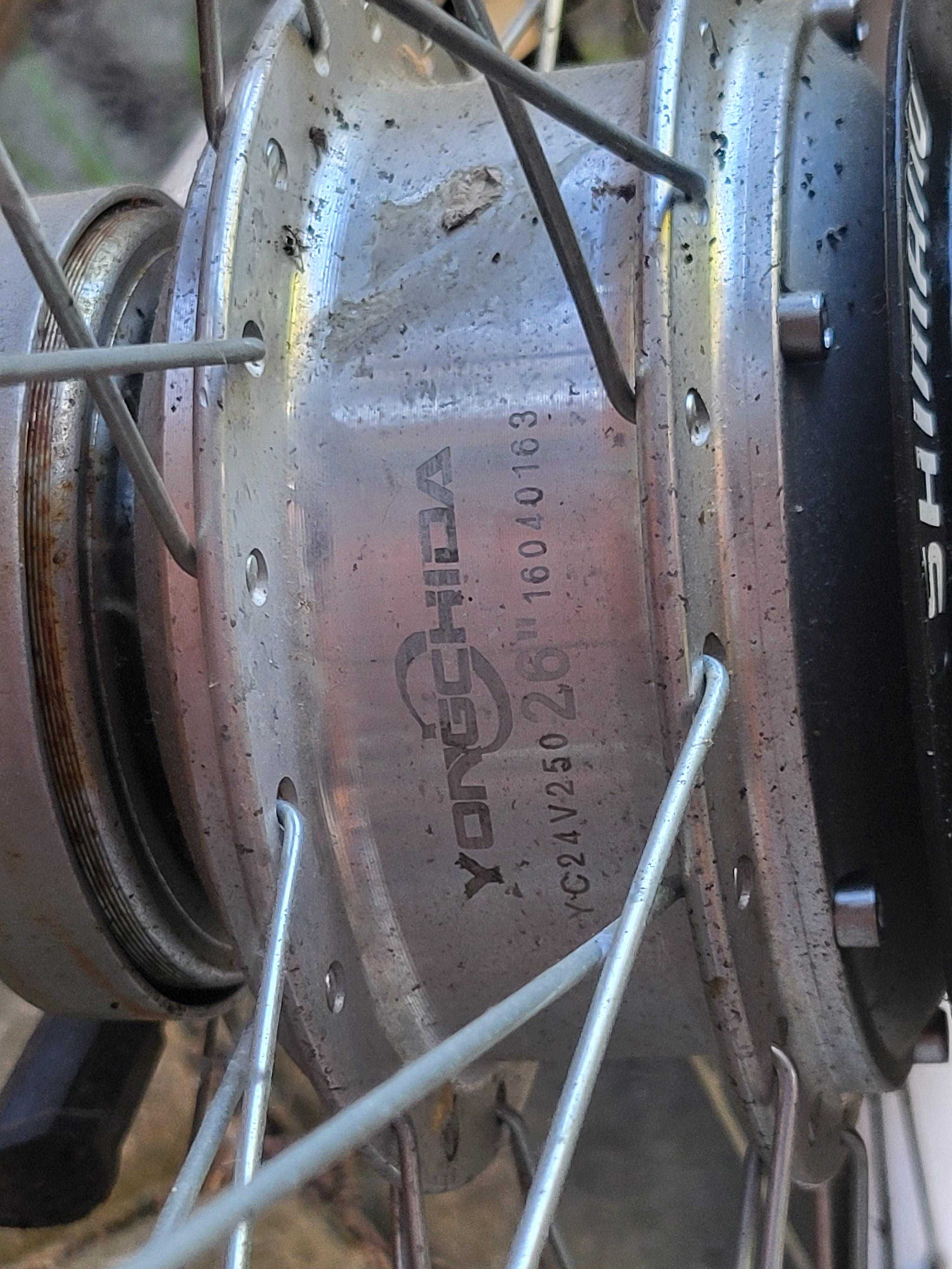 Rower elektryczny marki Helliot (czytaj opis)