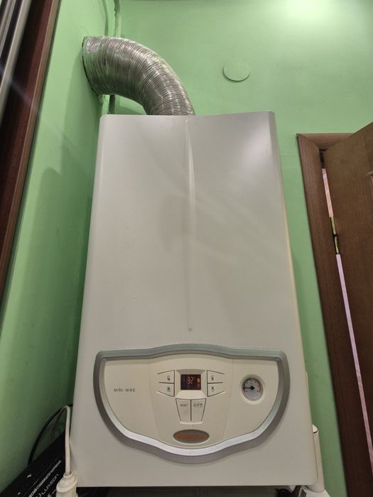 Продаж 2 -х кімнатної квартири в районі Медколеджу!