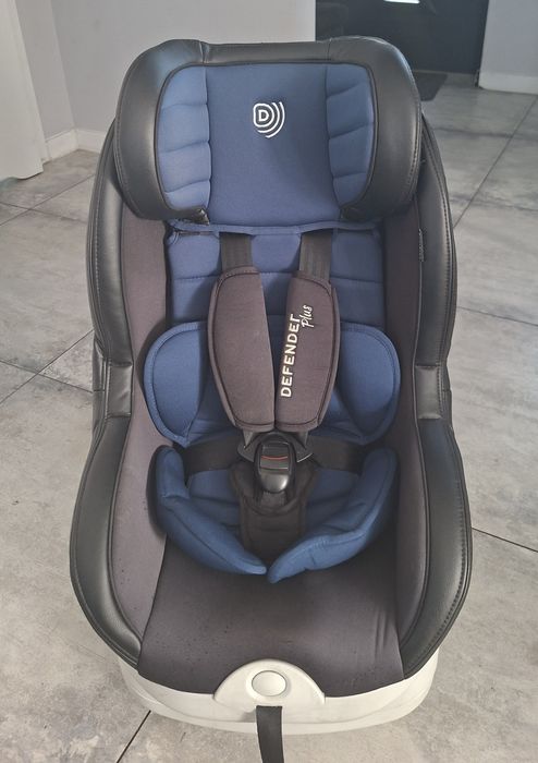 Fotelik Caretero Defender Plus 0-18 kg isofix