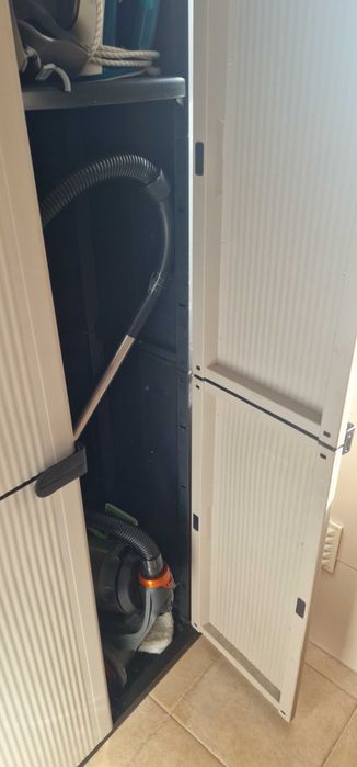 Armário de armazenamento