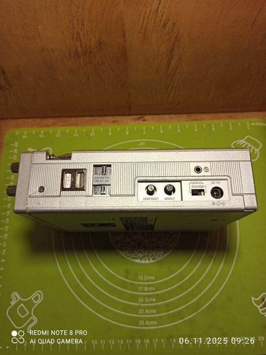 Радіотелевізор Broksonic