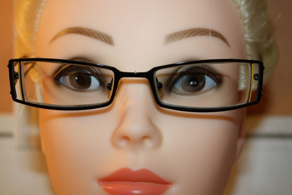 okulary damskie korekcyjne - minus 2,75 wraz z etui