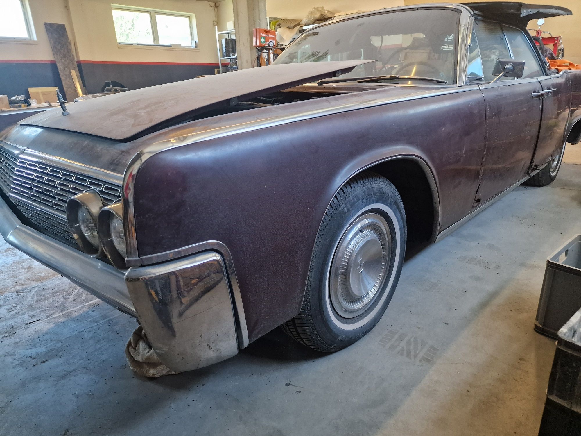 II1961 'Lincoln continental kabrio