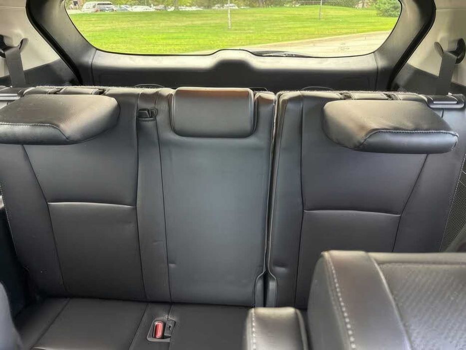 Toyota Highlander      2023