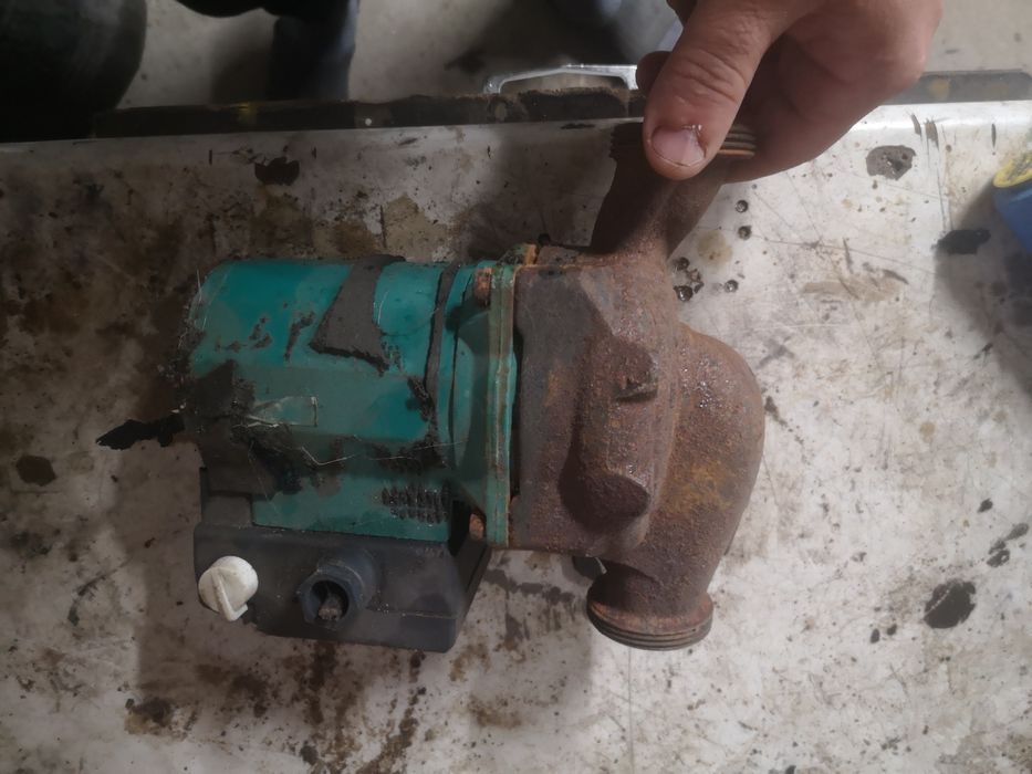 Pompa obiegowa wilo. 180mm