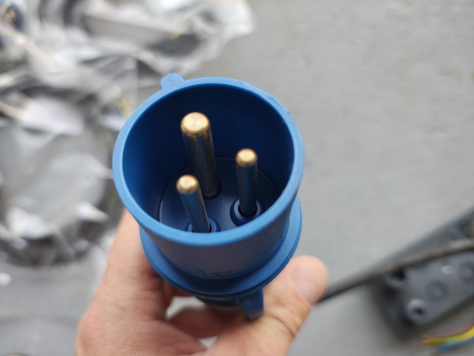 Wtyczka siłowa PCE 16A IP44 2P + 230V typ 013
