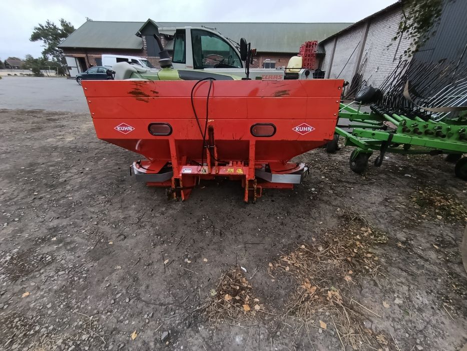 Rozsiewacz nawozów Kuhn