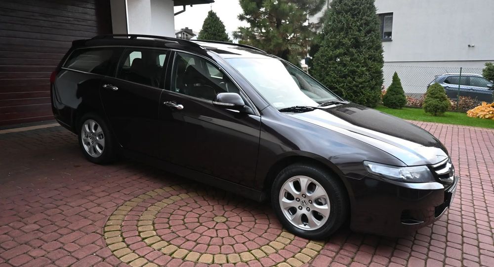 Honda Accord 2.0 i-vtec 155 KM bezwypadkowy, kombi, zadbany, stan bdb