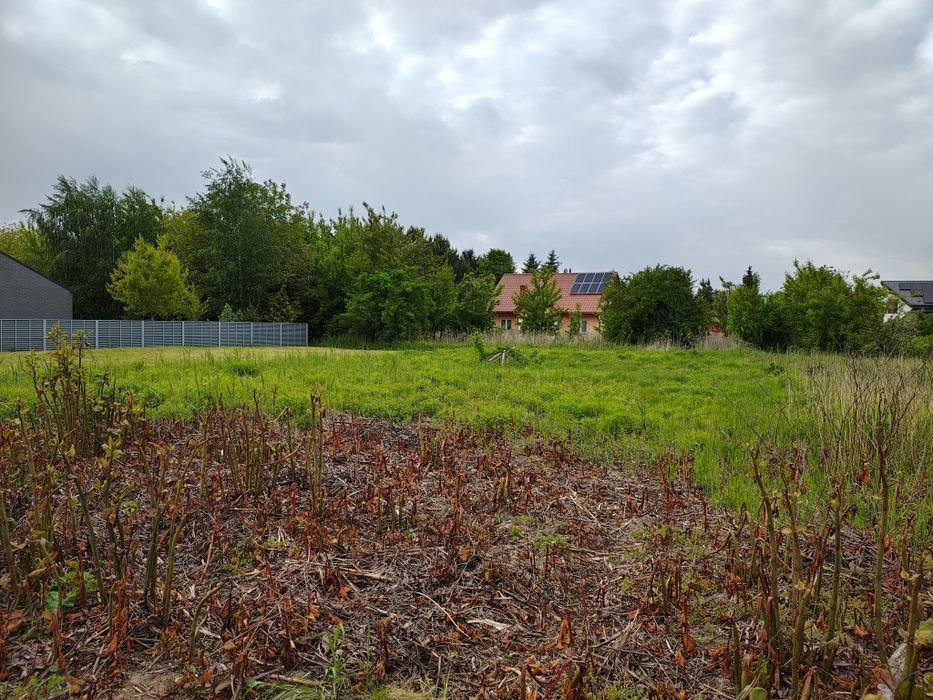Sprzedam działkę ul  poprawna, pozwolenie na budowę. osiedle las