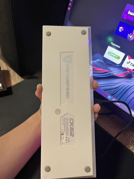 Клавіатура motospeed ck62 (60%), механічна, бездротова, біла