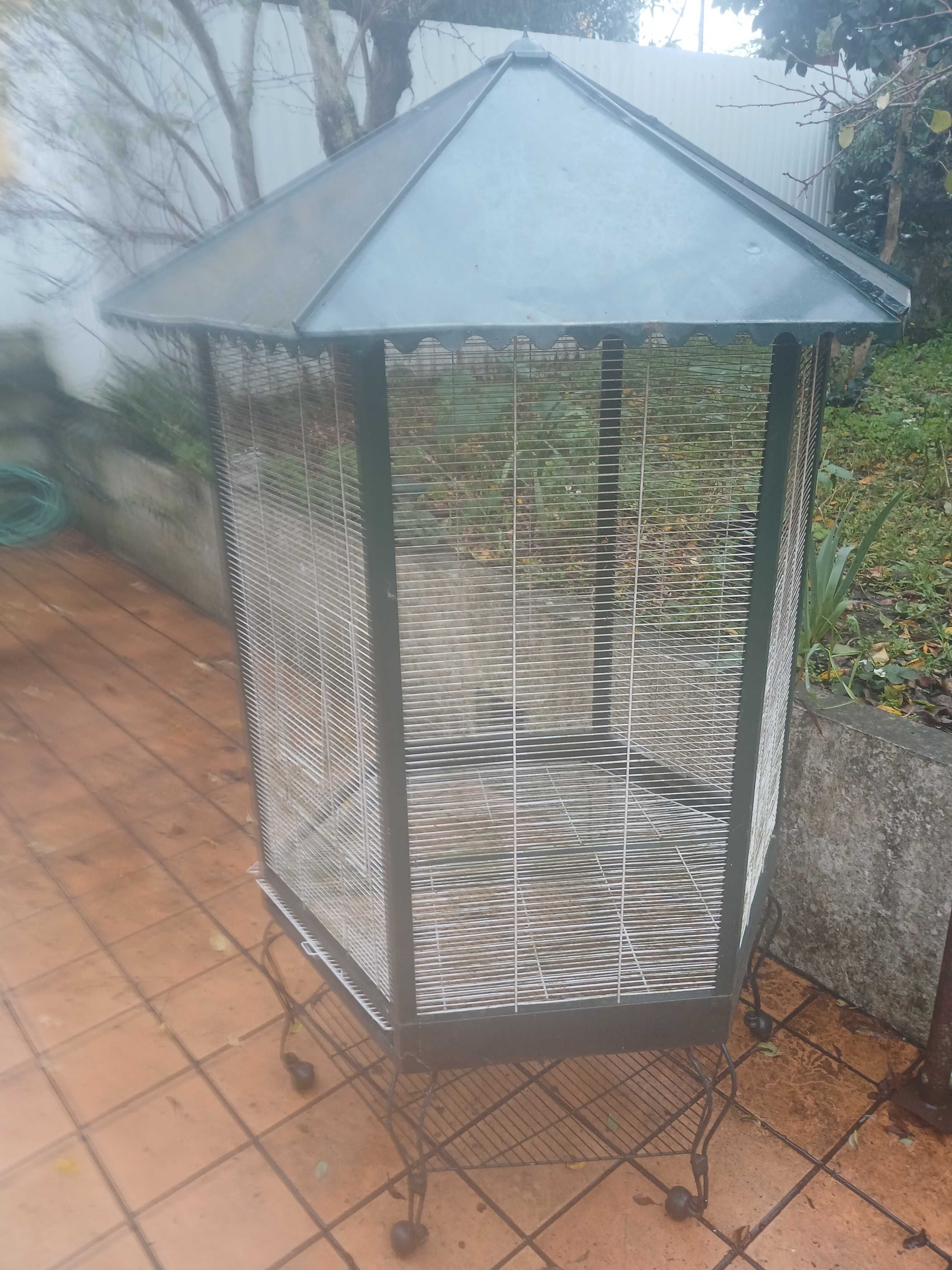 Gaiola de jardim