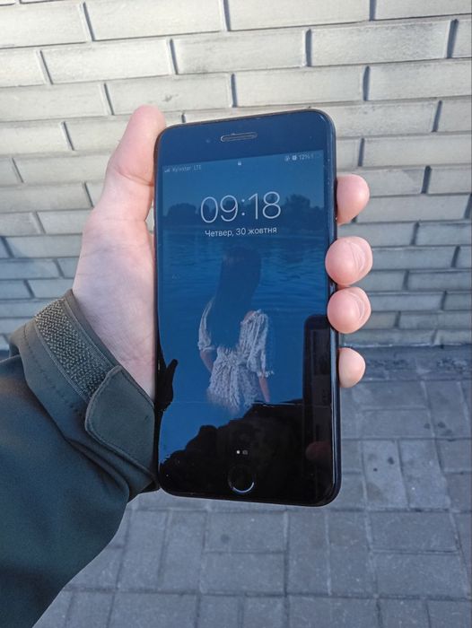 iPhone 7+ як новий