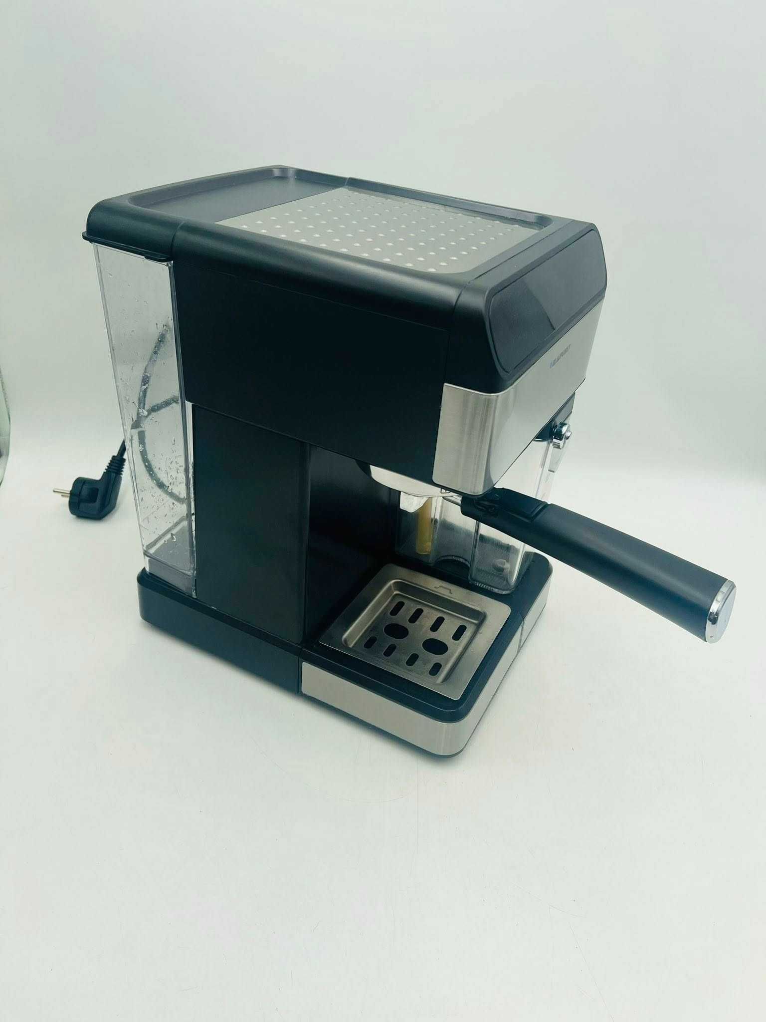 Ekspres kolbowy Blaupunkt CMP601