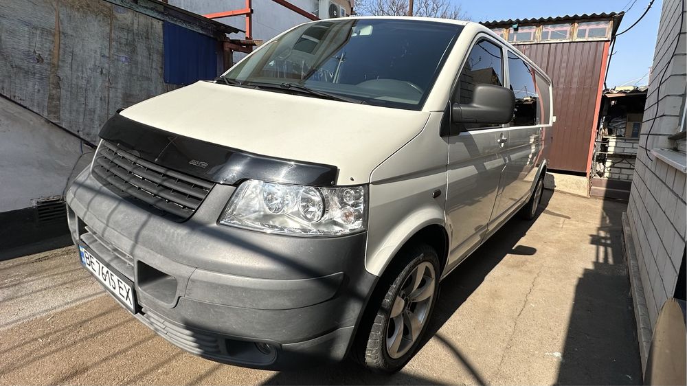 Volkswagen Transporter T5 1.9 Long Кузов MAXI