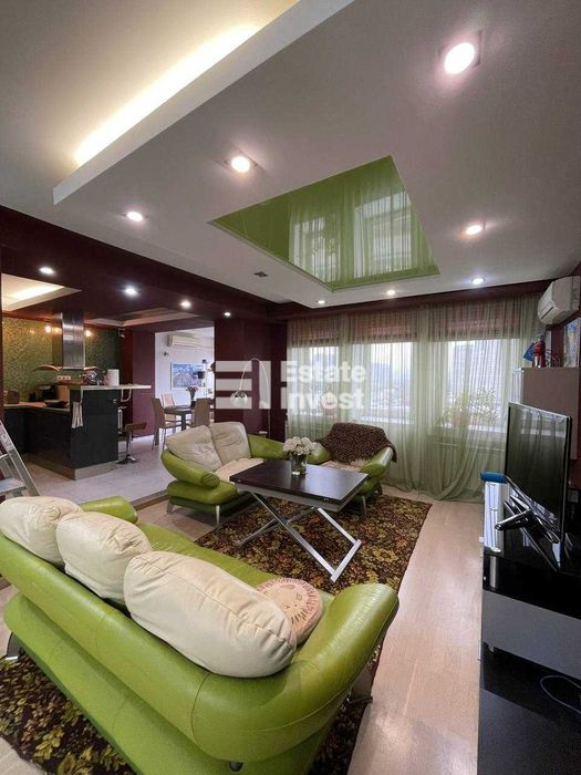 Здається 3х кімнатна квартира на проспекті Миколи Бажана