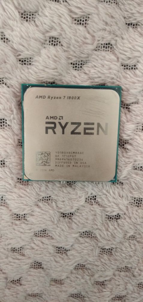 Procesor AMD RYZEN 7 1800X