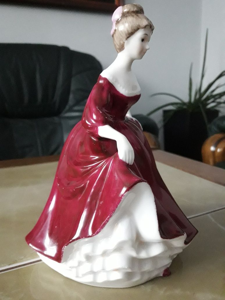 Figurka porcelanowa dama Anglia