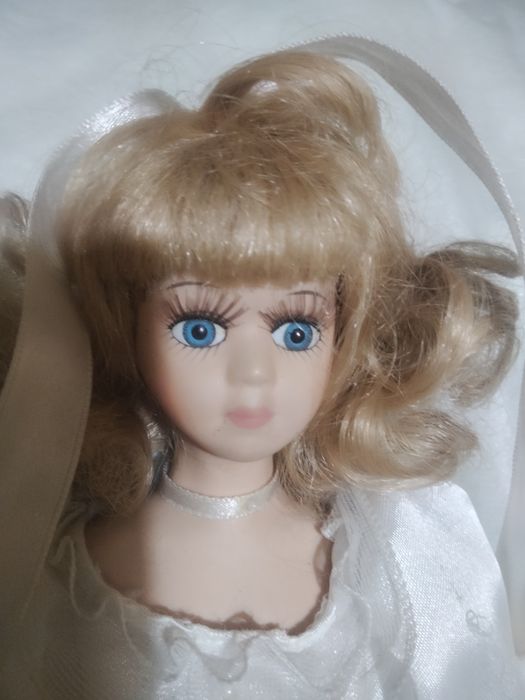 Boneca de Porcelana