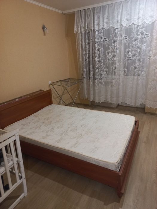 Здається в оренду 2 кімнатна квартира, Велика Перспективна