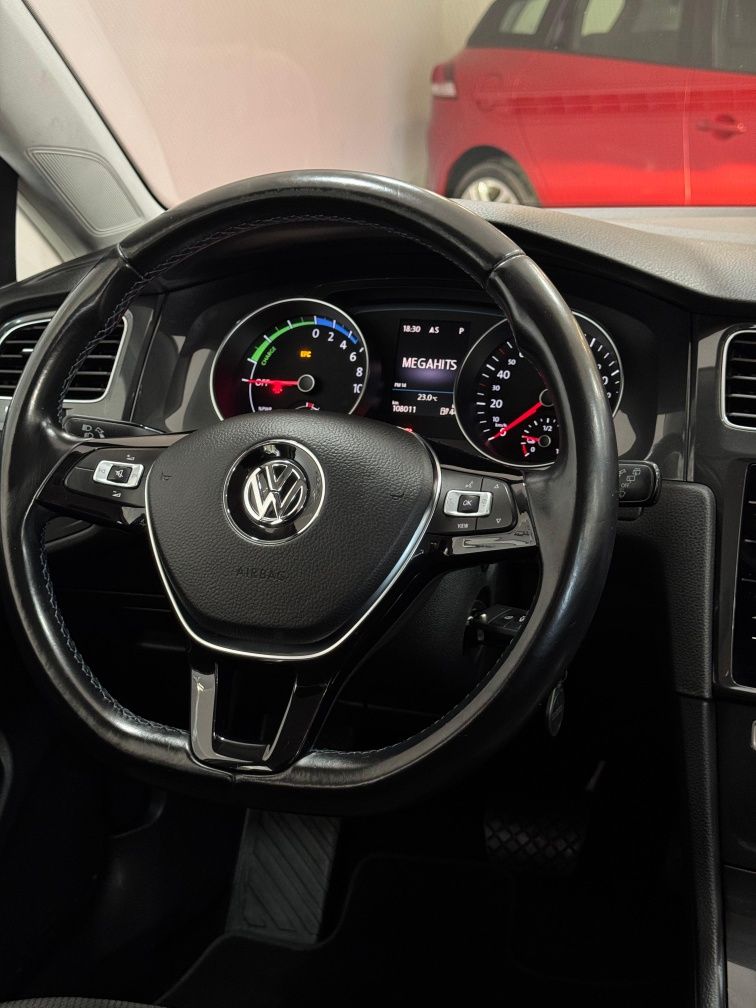 E- Golf 100% Elétrico