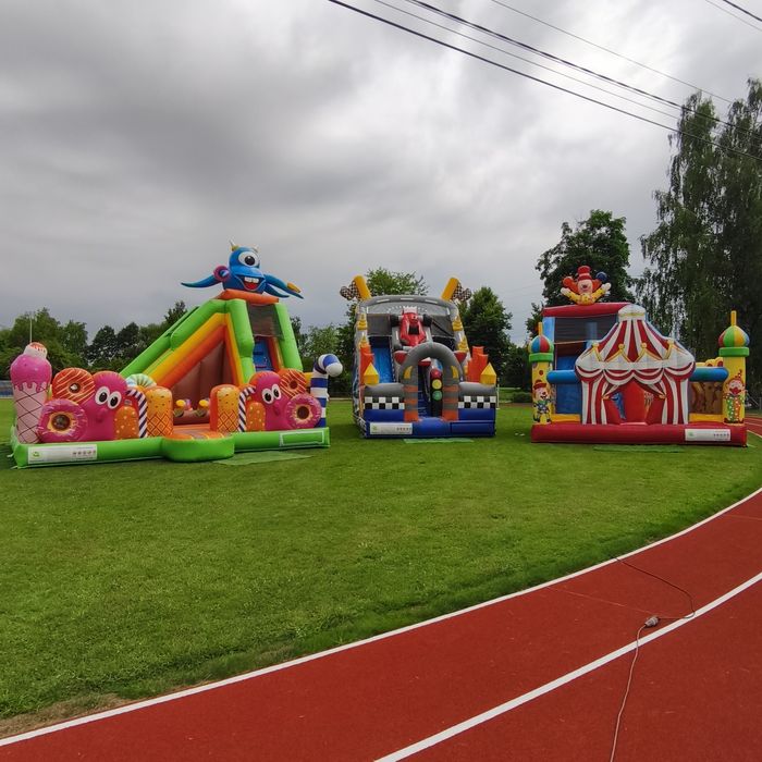 Dmuchaniec,  zapisy 2026, duży , Cukierkowy , dmuchanie, plac zabaw,