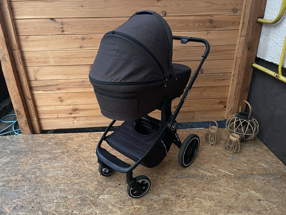 Muuvo Quick 3.0 2w1 czarny Gondola + Spacerowka + Adaptery do fotelika