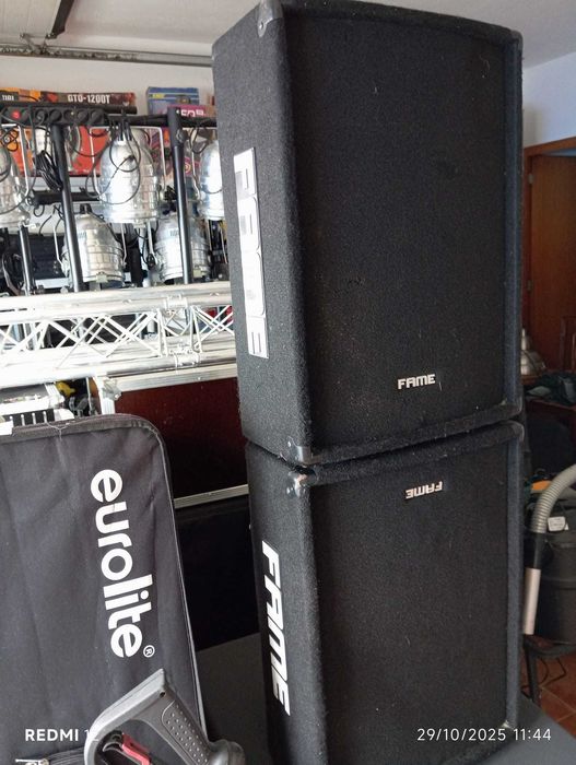 Colunas Ativas Fame Monitor SM 150A MKIII