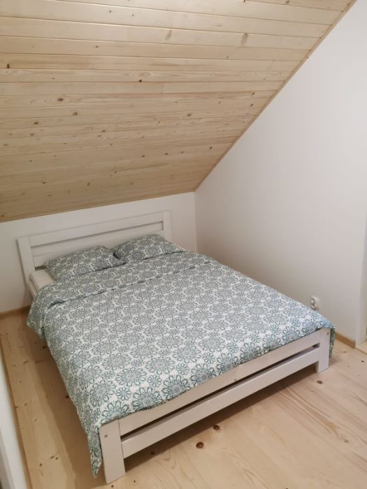 Domek z jacuzzi i sauną nad jeziorem Okuninka | J.Białe