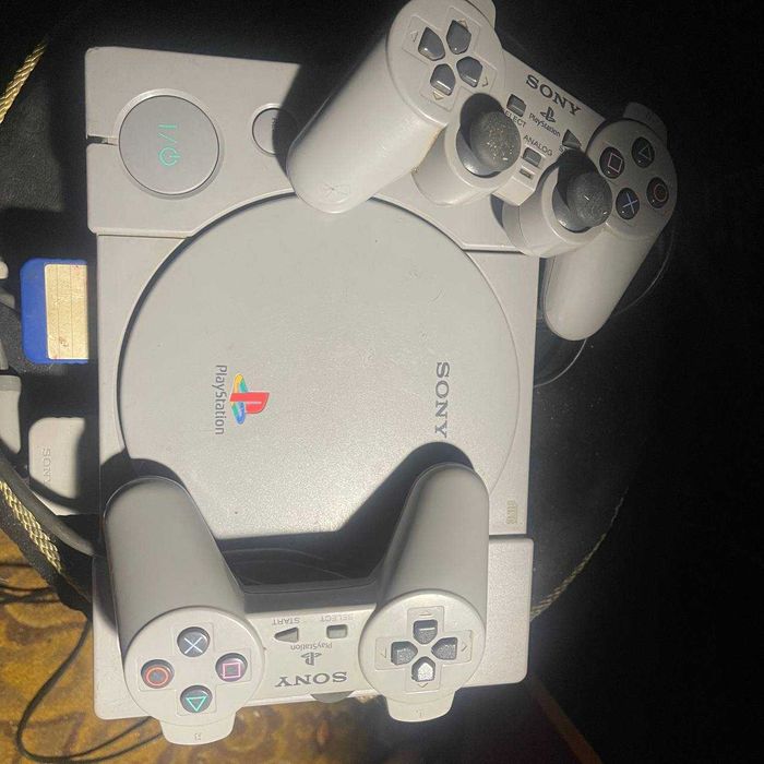 приставка сони пластейшен Sony PlayStation   торга НЕТ!