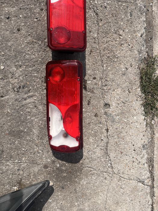 Mercedes sprinter 906 lampa tyl prawa lewa