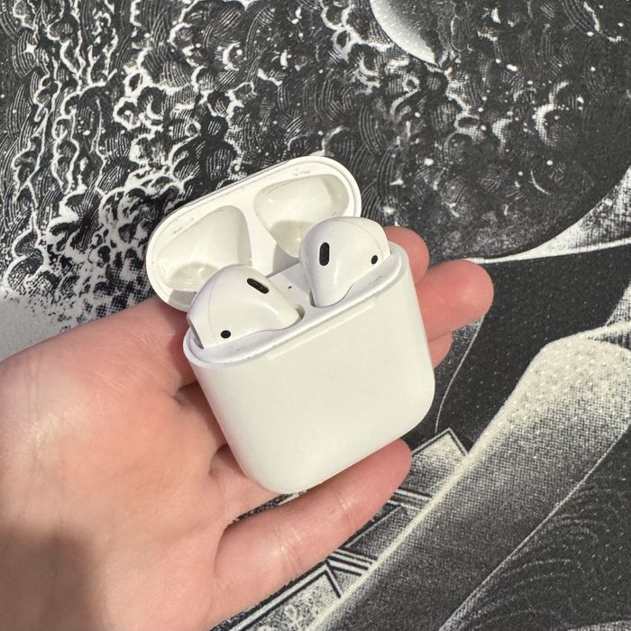 Apple AirPods наушники