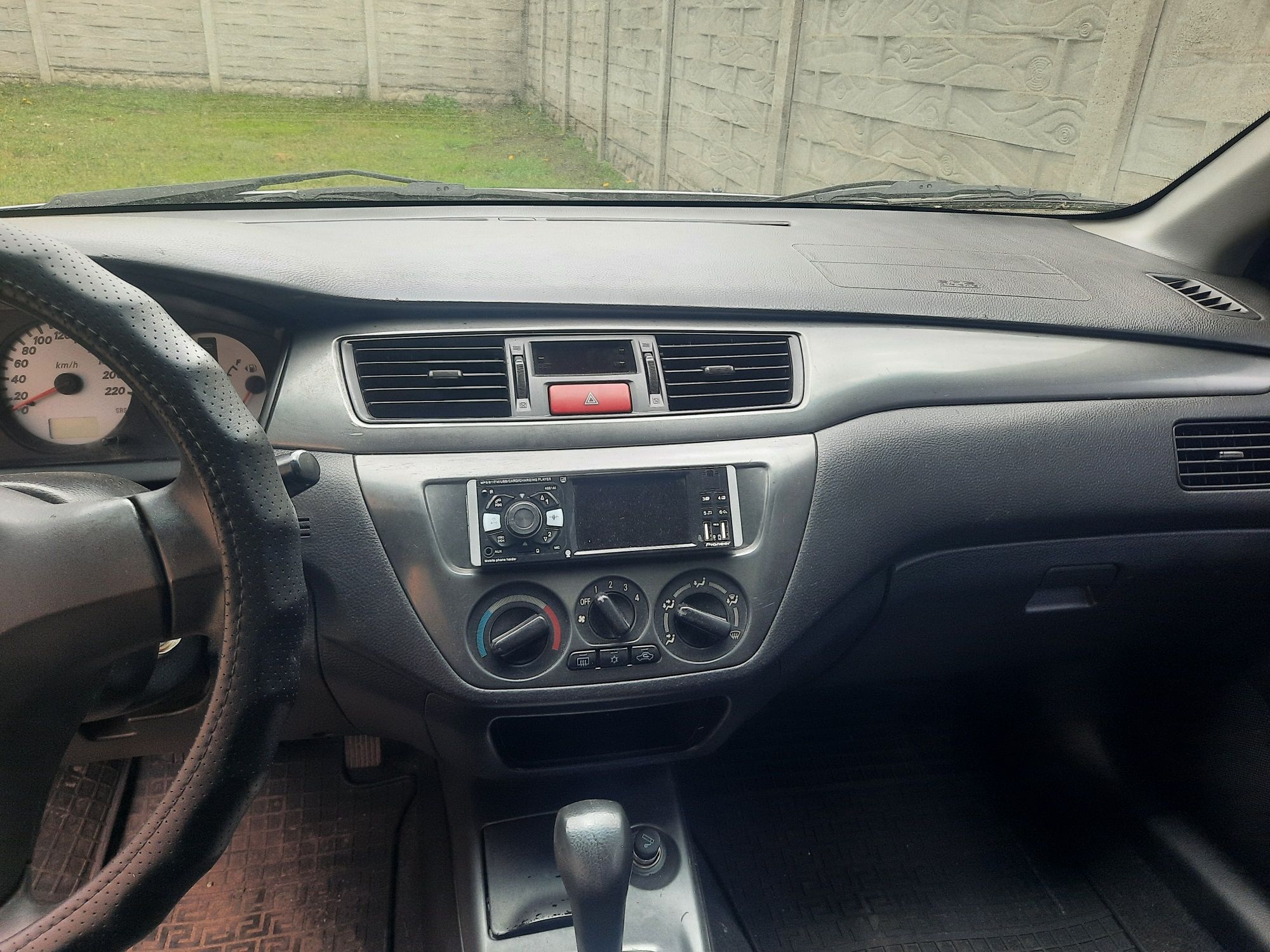 Mitsubishi Lancer 1.6 АВТОМАТ