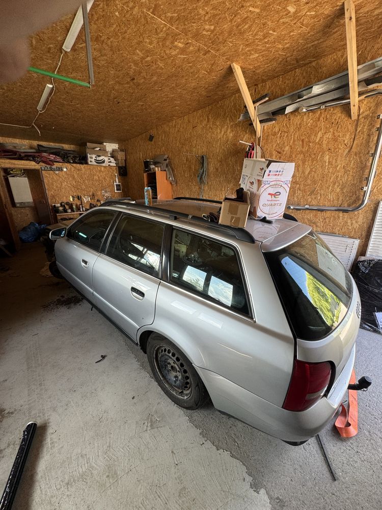 A4B5 2.8 v6 quattro cala na czesci