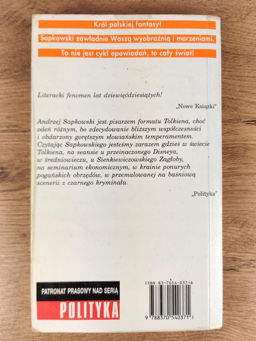 Miecz przeznaczenia / Andrzej Sapkowski