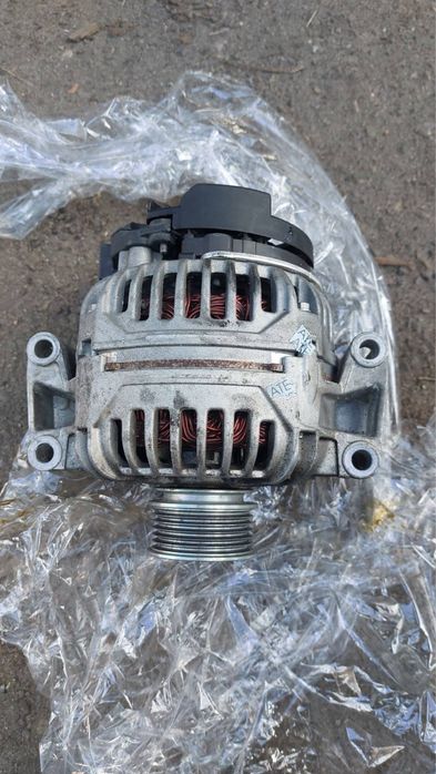 Генератор audi a4 b6 b7 Bosch