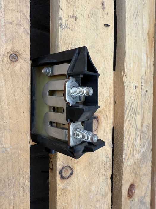 Піропатрон клема Mercedes E-class W213 W238 A0009061505 в наявності