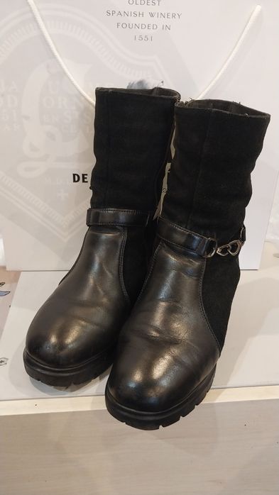 Продам женские  зимние кожаные сапоги Modern design