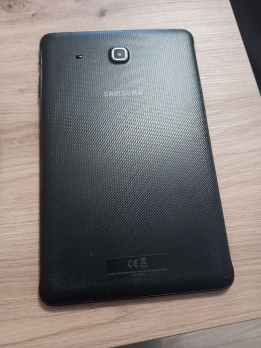 Tablet Lenovo TB-7305F