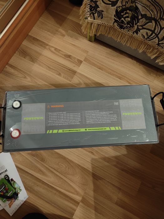 Аккумулятор POWERWIN BT200 12.8V 200Ah LiFePO4 ||| BT5120 51.2V 100Ah