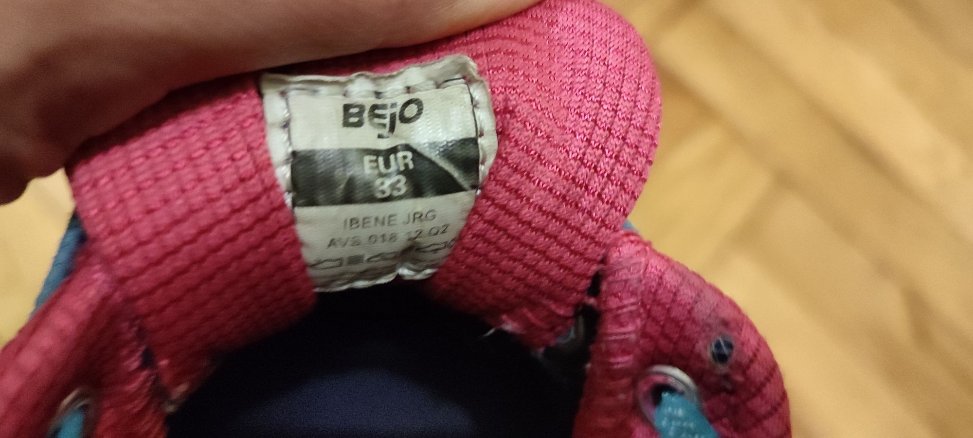 Buty Bejo,  rozmiar 33 zakupione