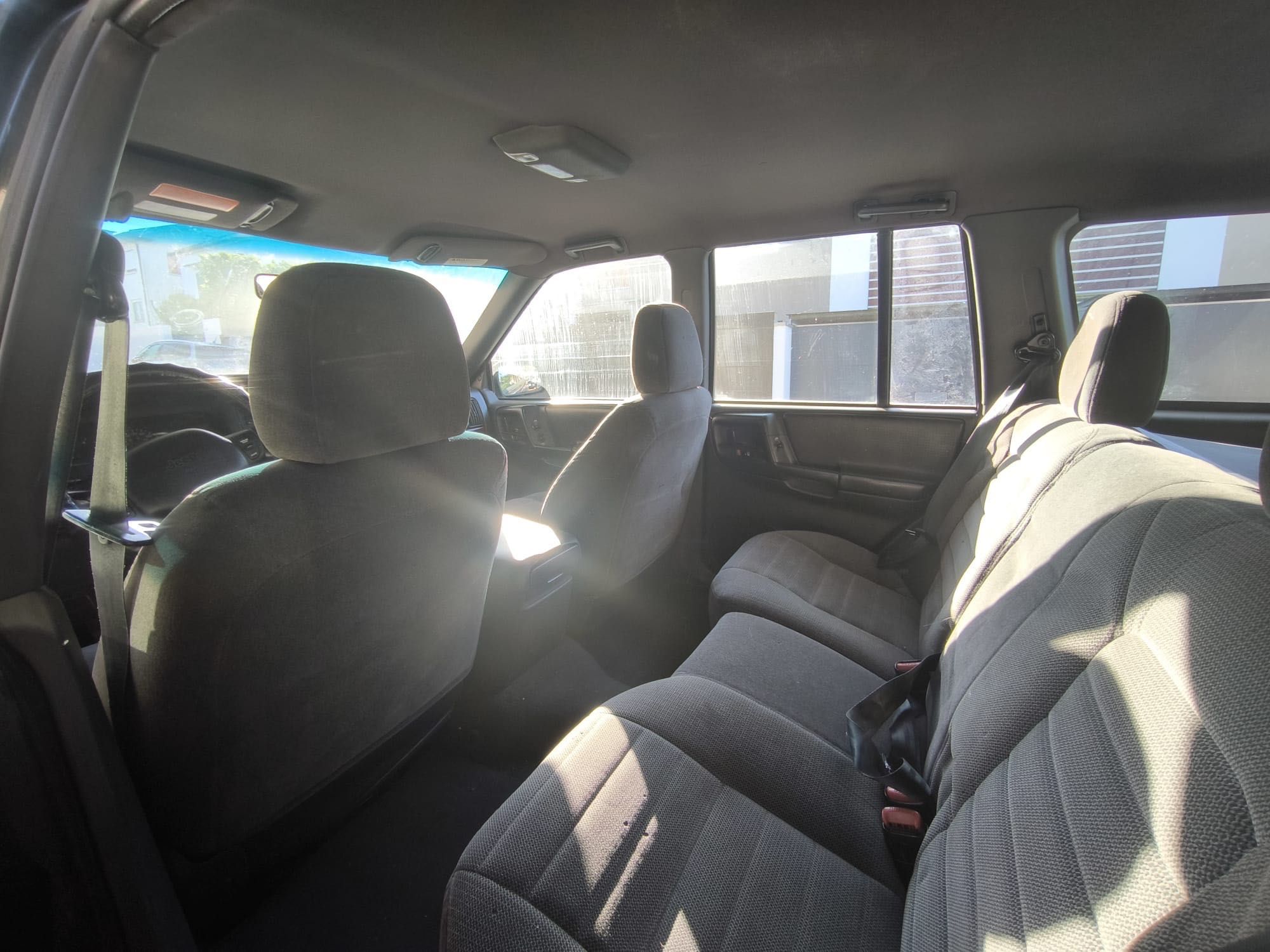 Jeep Grand Cherokee 2.5 TD Laredo