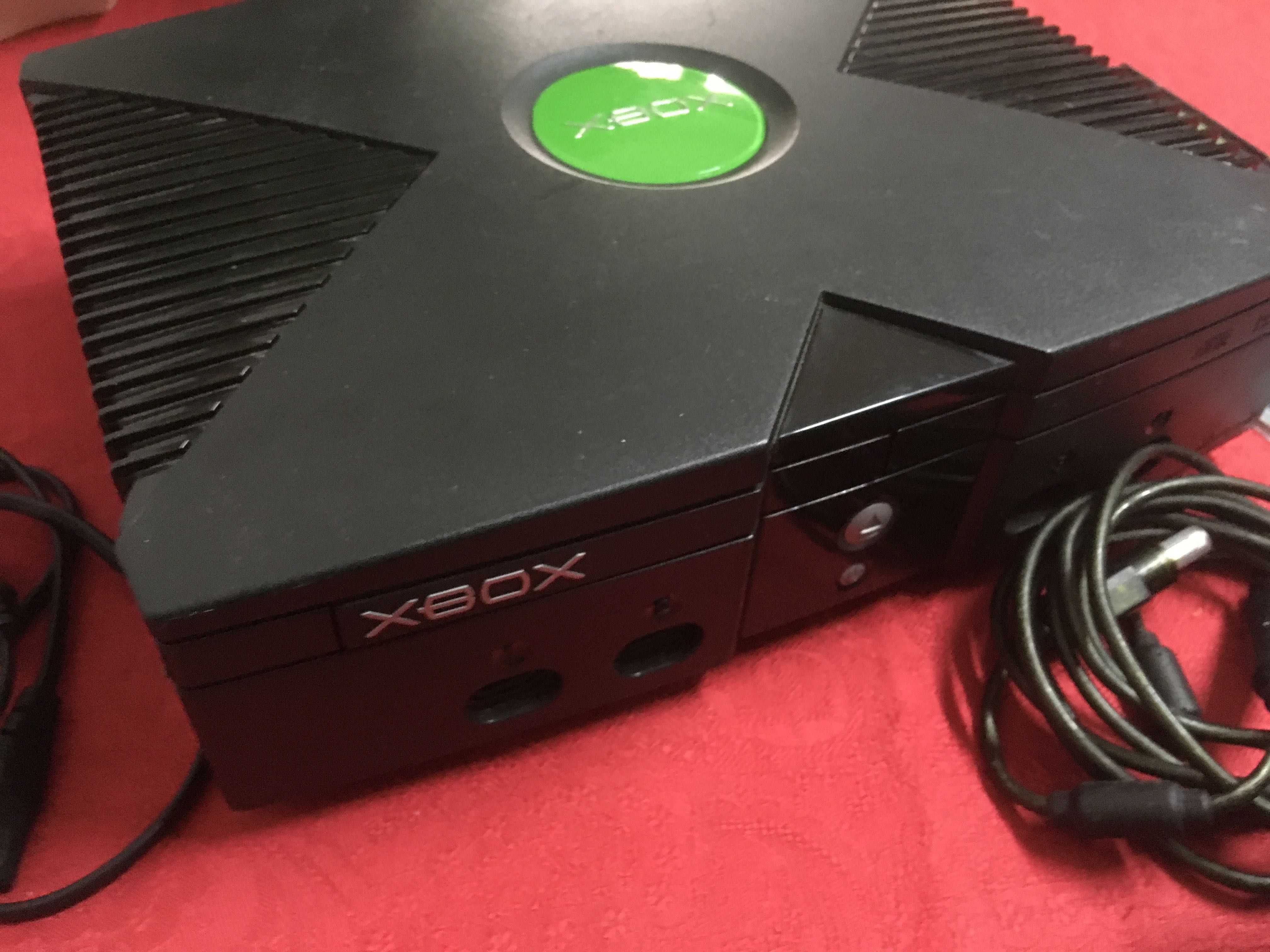XBOX Clássica/1.a geração-Comando original e 2 jogos