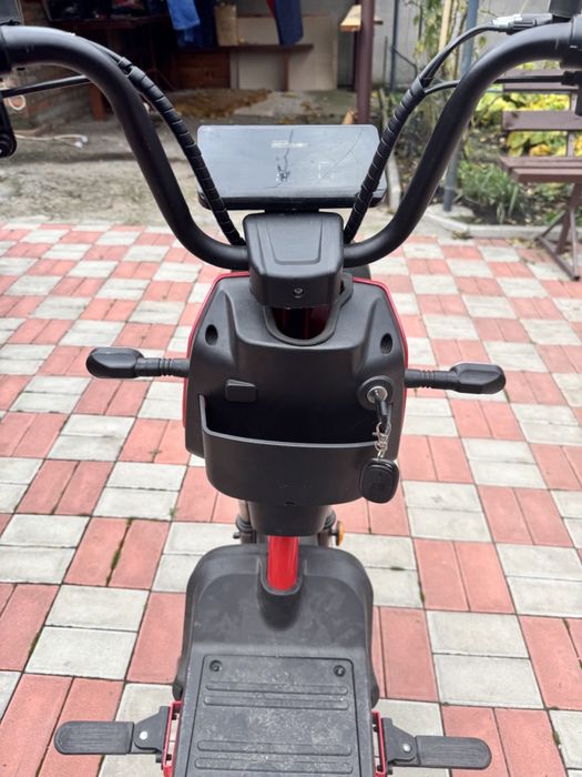 Електро  скутер 2025