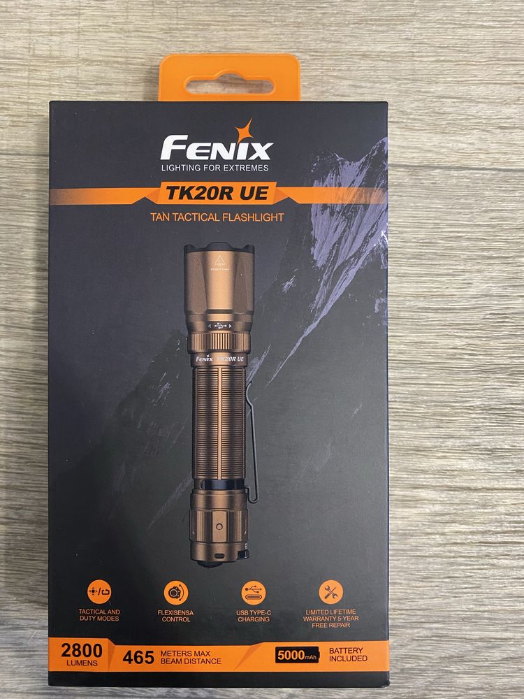 Ручний ліхтар Fenix TK20R UE з акумулятором