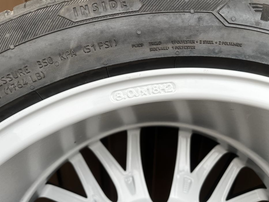 CMS 18 Felgi z oponami 245/45 letnie komplet aluminiowe 5x108 citroen