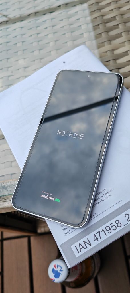Nothing Phone 2 12gb ram 256gb pamięci. Do negocjacji